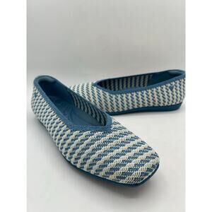 VIVAIA Margot Walker Lightweight Square-Toe V-Cut Ballot Flats Size 39.5 NEW